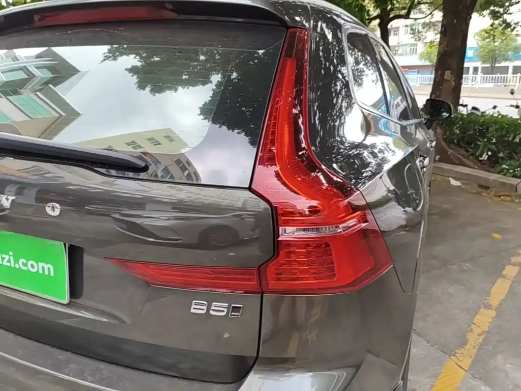 Volvo XC60 — миниатюра 25
