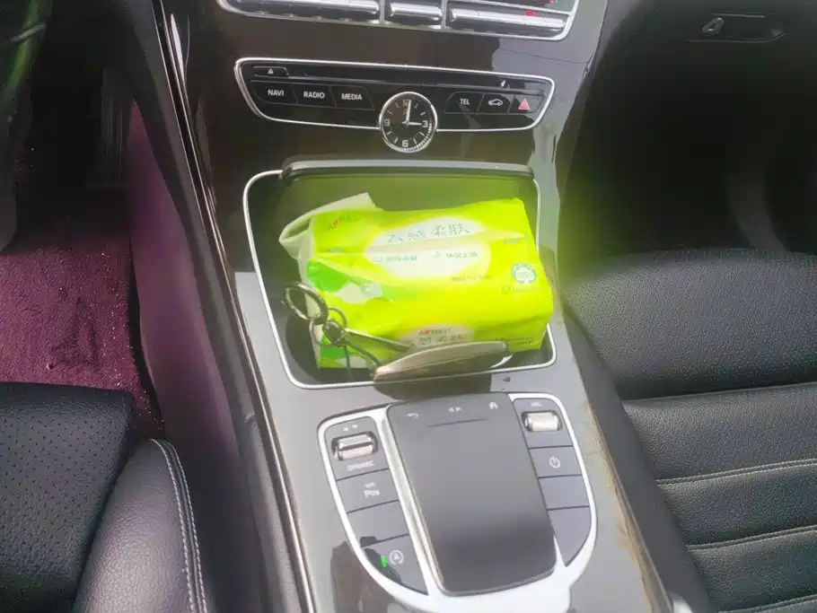 Mercedes-Benz C-Class — миниатюра 16