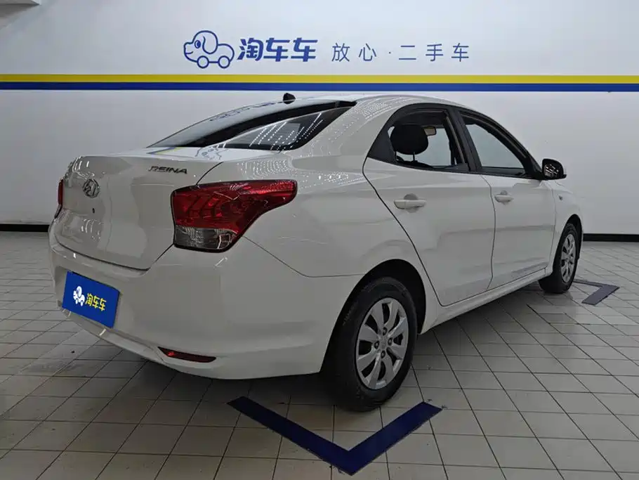 Hyundai Verna — миниатюра 3