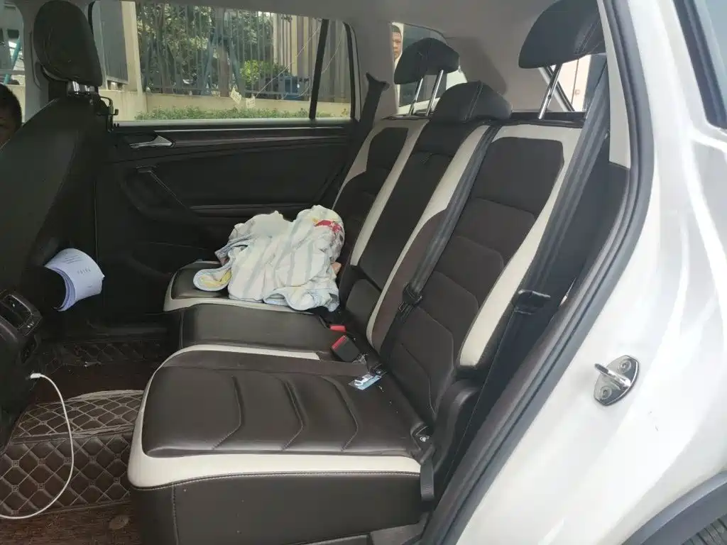 Volkswagen Tiguan L — миниатюра 15