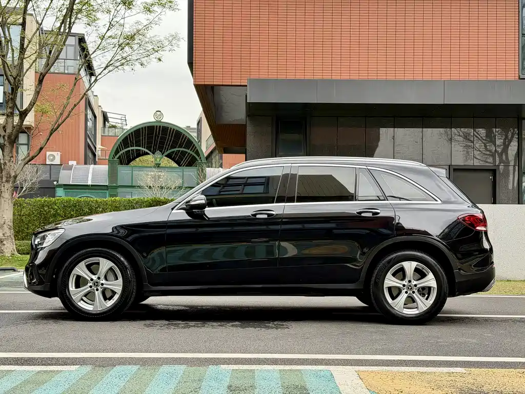 Mercedes-Benz GLC 2020 GLC 260 L 4MATIC