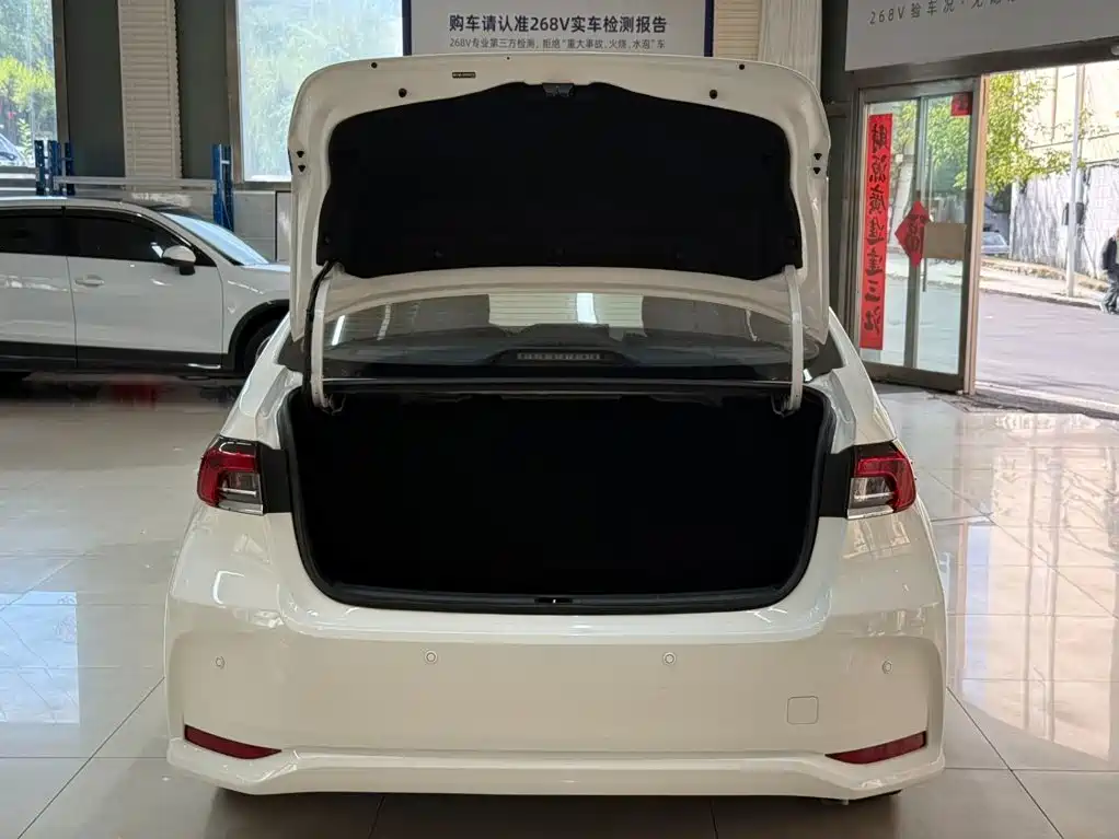 Toyota Corolla — миниатюра 24