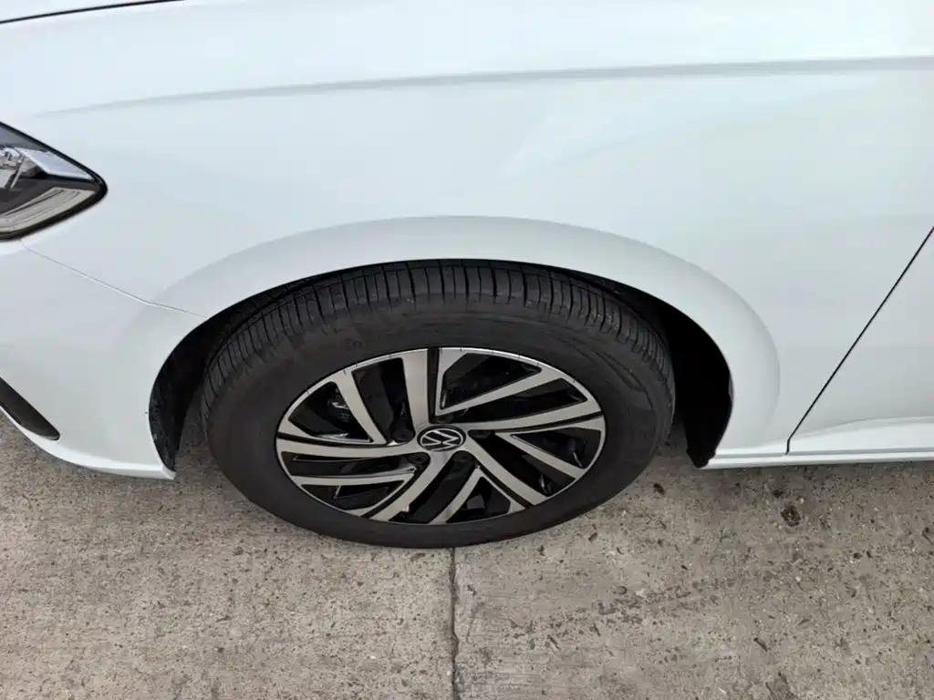 Volkswagen Lavida — миниатюра 23
