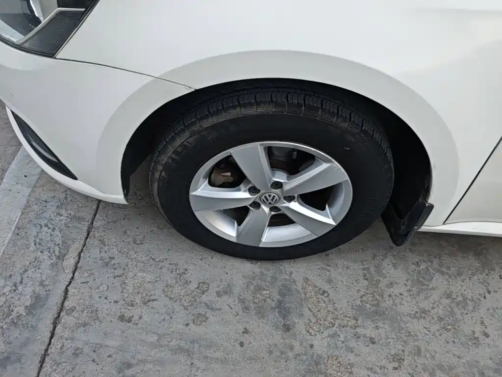 Volkswagen Lavida — миниатюра 23