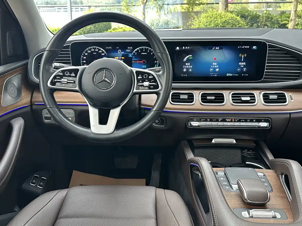 Mercedes-Benz GLE New Energy — миниатюра 7