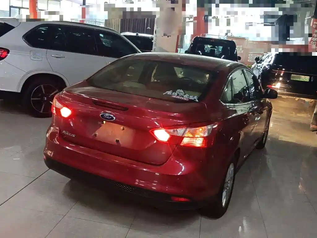 Ford Focus — миниатюра 7