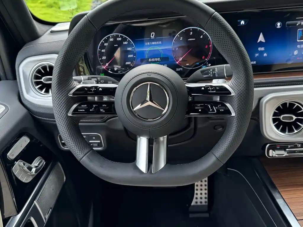Mercedes-Benz G-Class — миниатюра 21