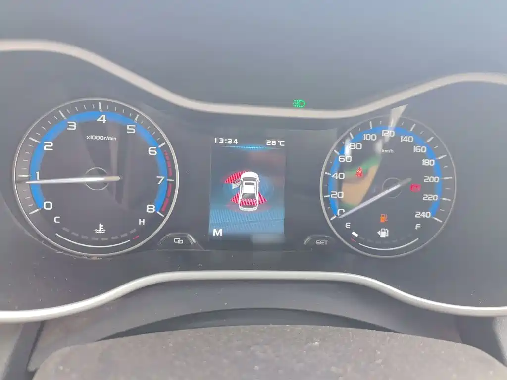 Geely Emgrand — миниатюра 4