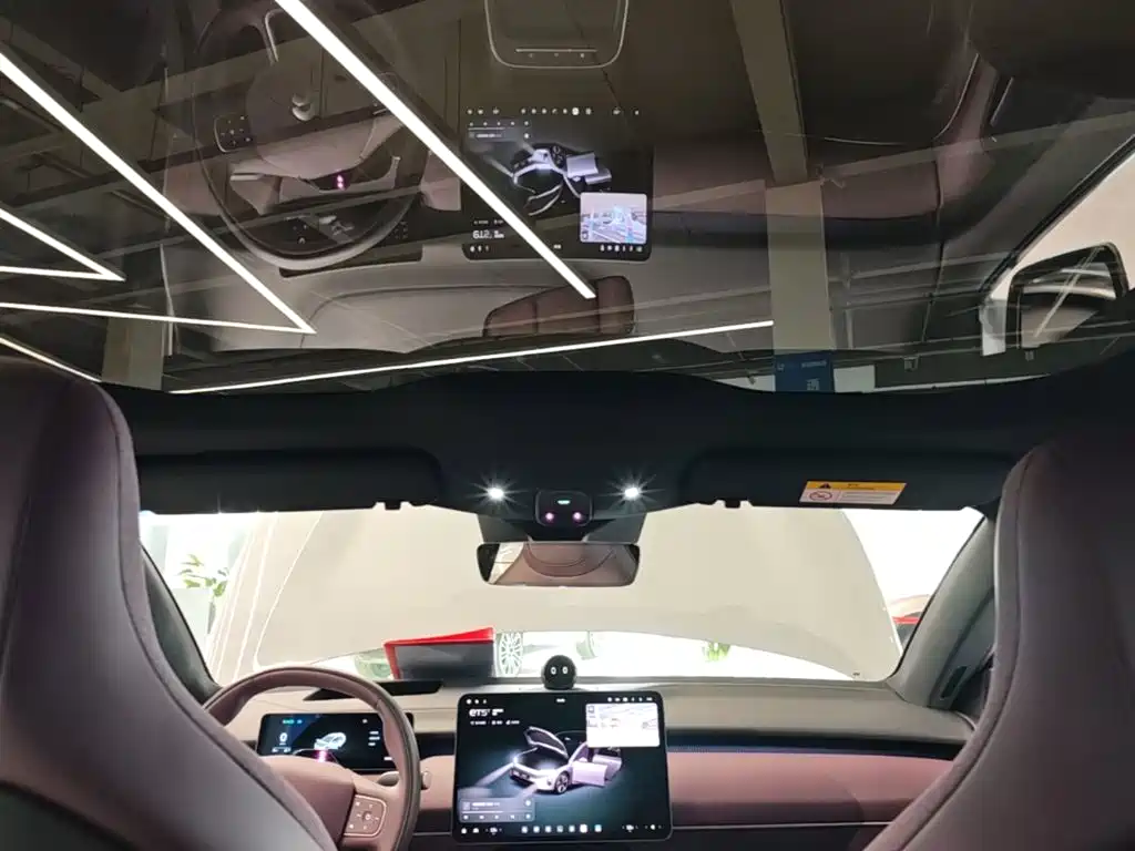 NIO ET5T — миниатюра 18