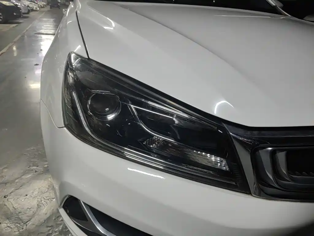 Geely Emgrand — миниатюра 8