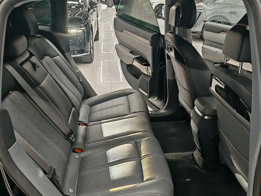 ZEEKR EXTREME KRYPTON 7X