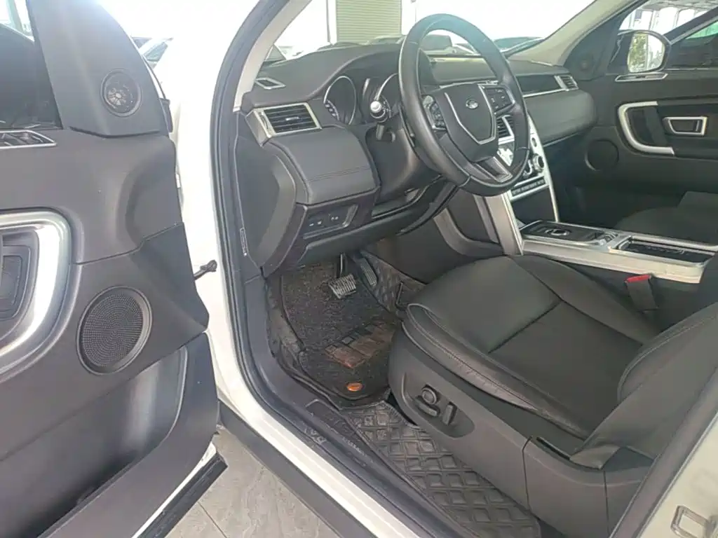 Land Rover Discovery Sport — миниатюра 16
