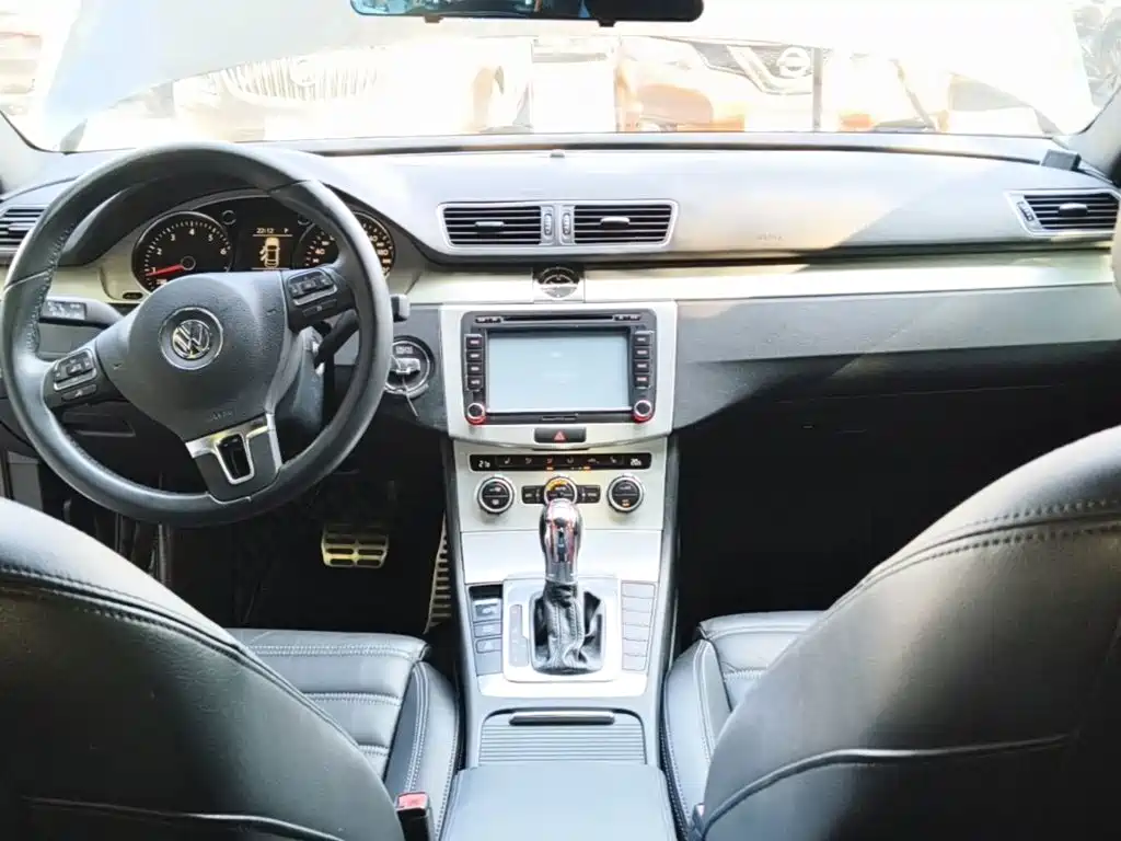 Volkswagen CC — миниатюра 10