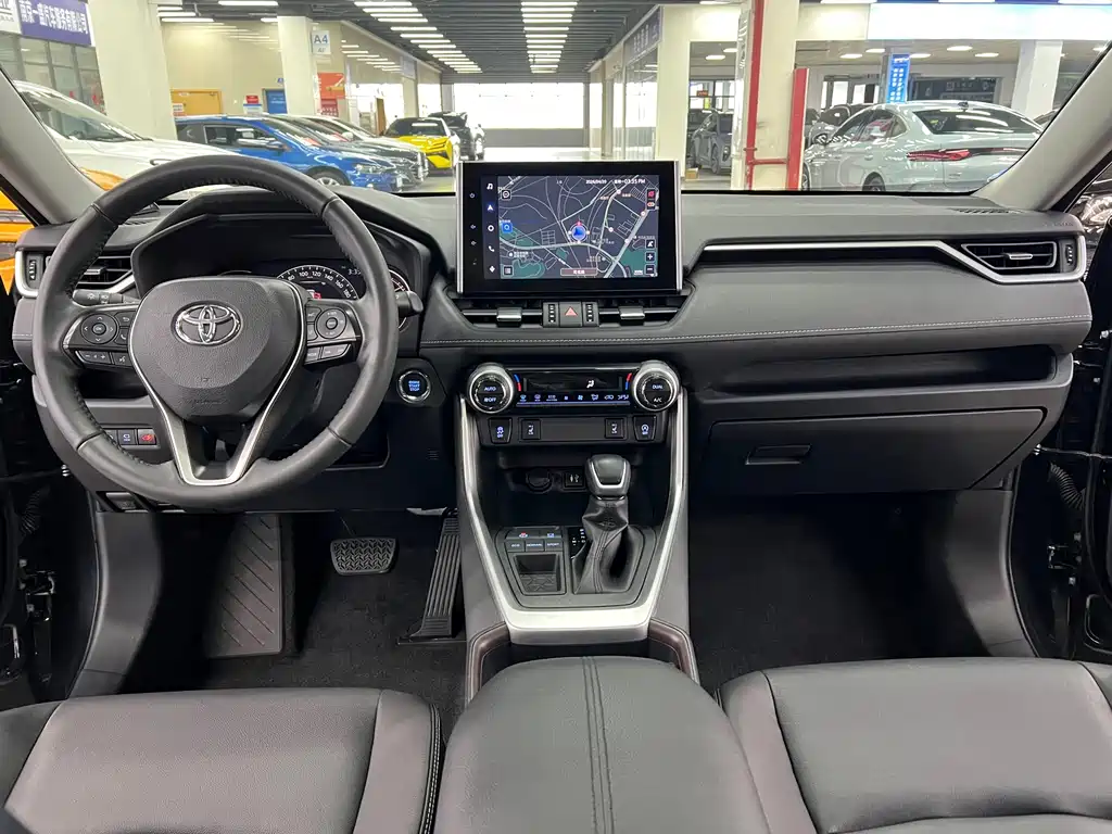 Toyota RAV4 2021 2.0L CVT PLUS