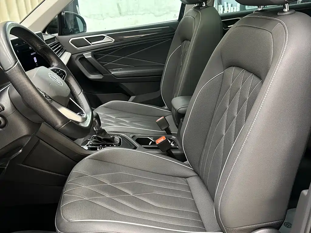 Volkswagen Tiguan L L 2023 280TSI AT
