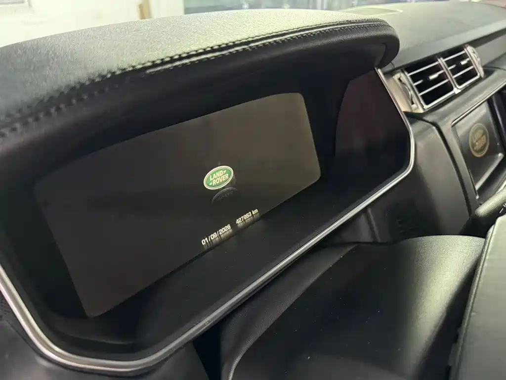 Land Rover Range Rover — миниатюра 16