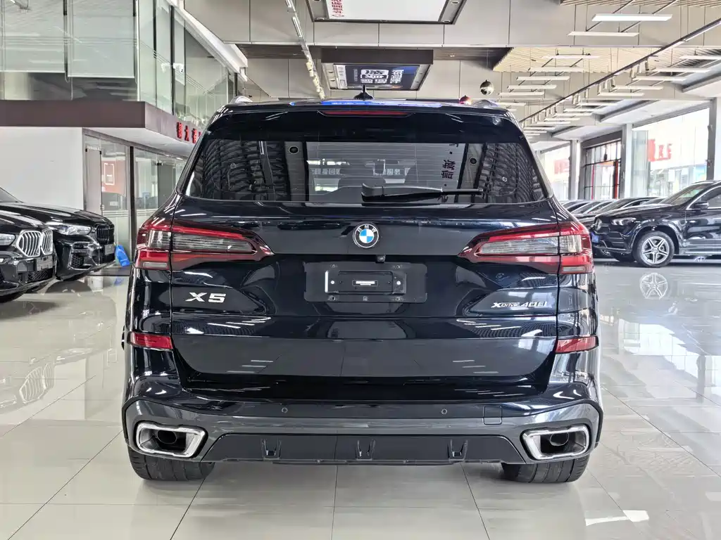 BMW X5 — миниатюра 14