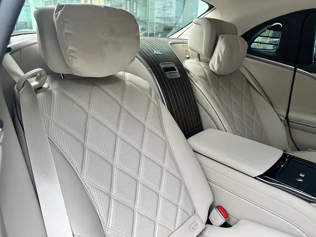 Mercedes-Benz S-Class — миниатюра 8