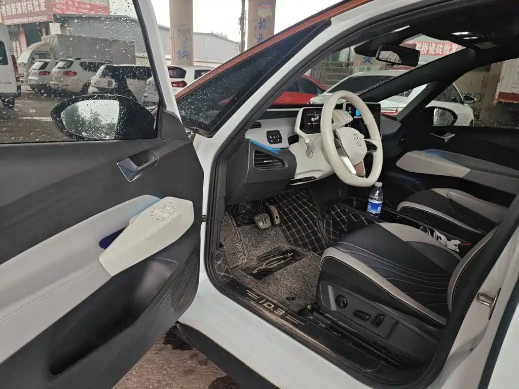 Volkswagen ID.3 — миниатюра 12