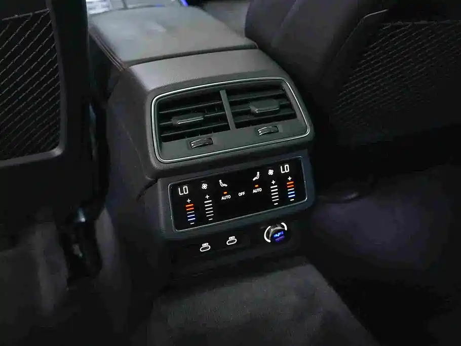 Audi A6L — миниатюра 8