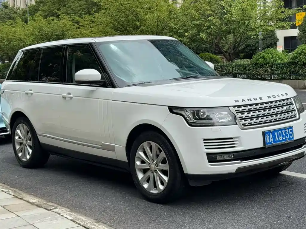 Land Rover Range Rover — миниатюра 2