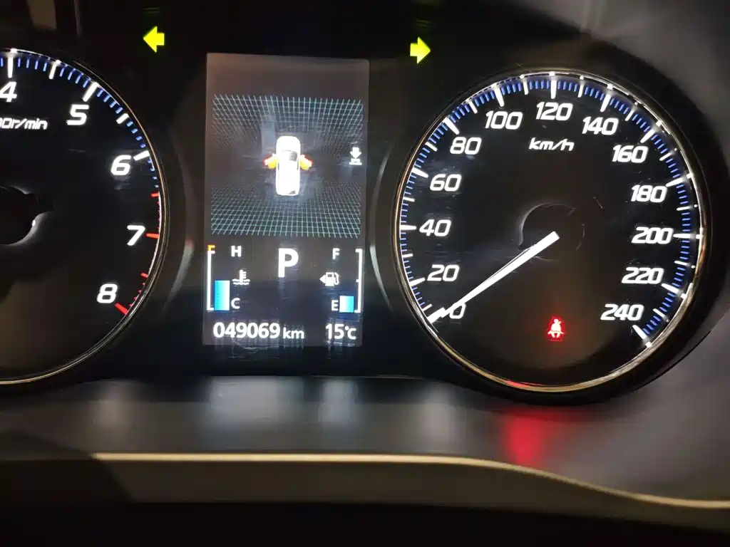 Mitsubishi Outlander — миниатюра 27