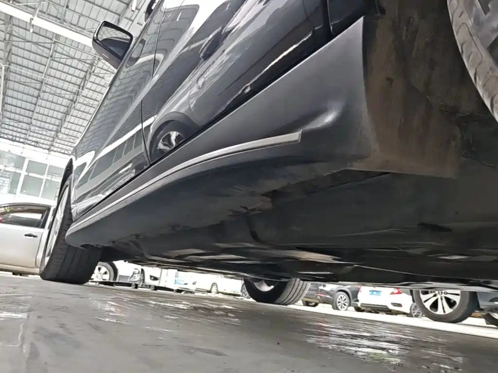 Mercedes-Benz M-Class — миниатюра 22
