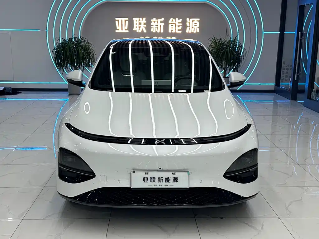 XPeng G6 — миниатюра 2