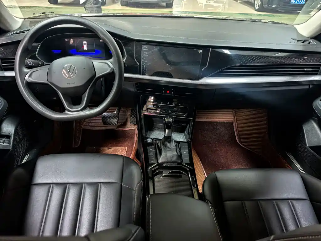 Volkswagen 帕萨特插电混动 — миниатюра 10