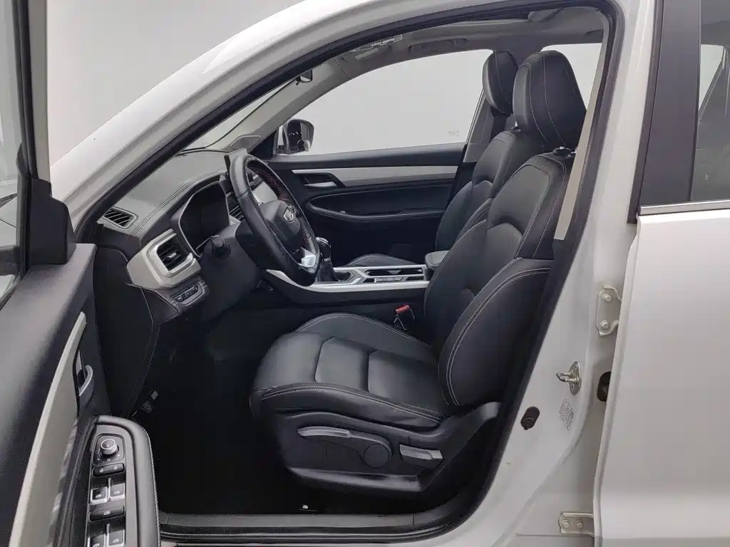 Geely Vision X6 — миниатюра 10