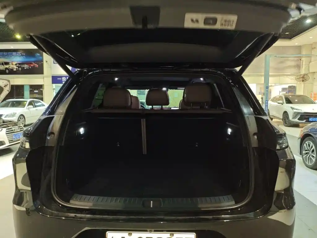 Li Auto Li L6 — миниатюра 7
