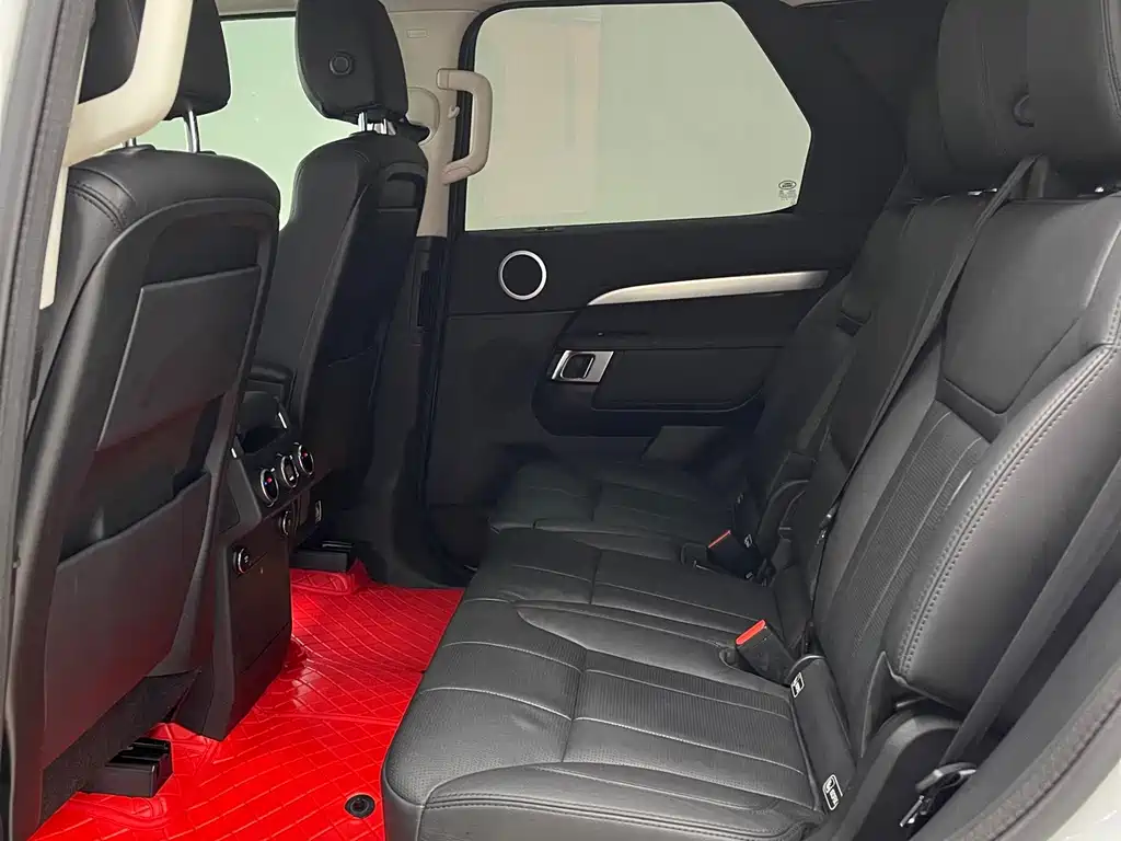 Land Rover Discovery — миниатюра 7