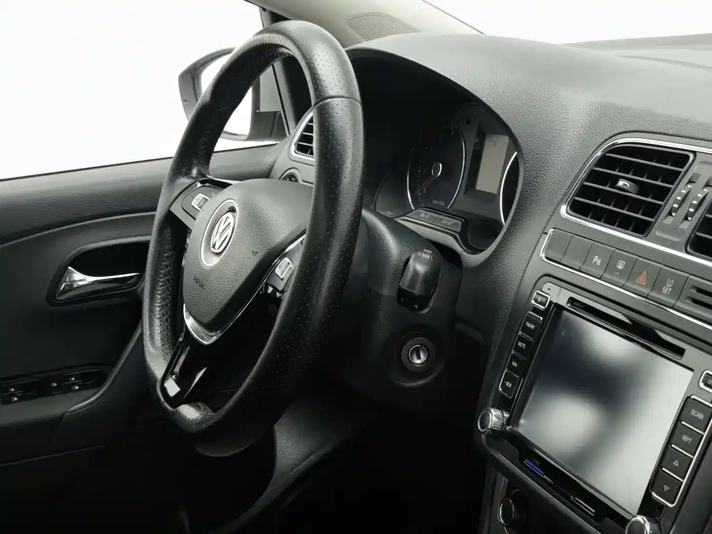 Volkswagen Polo — миниатюра 22