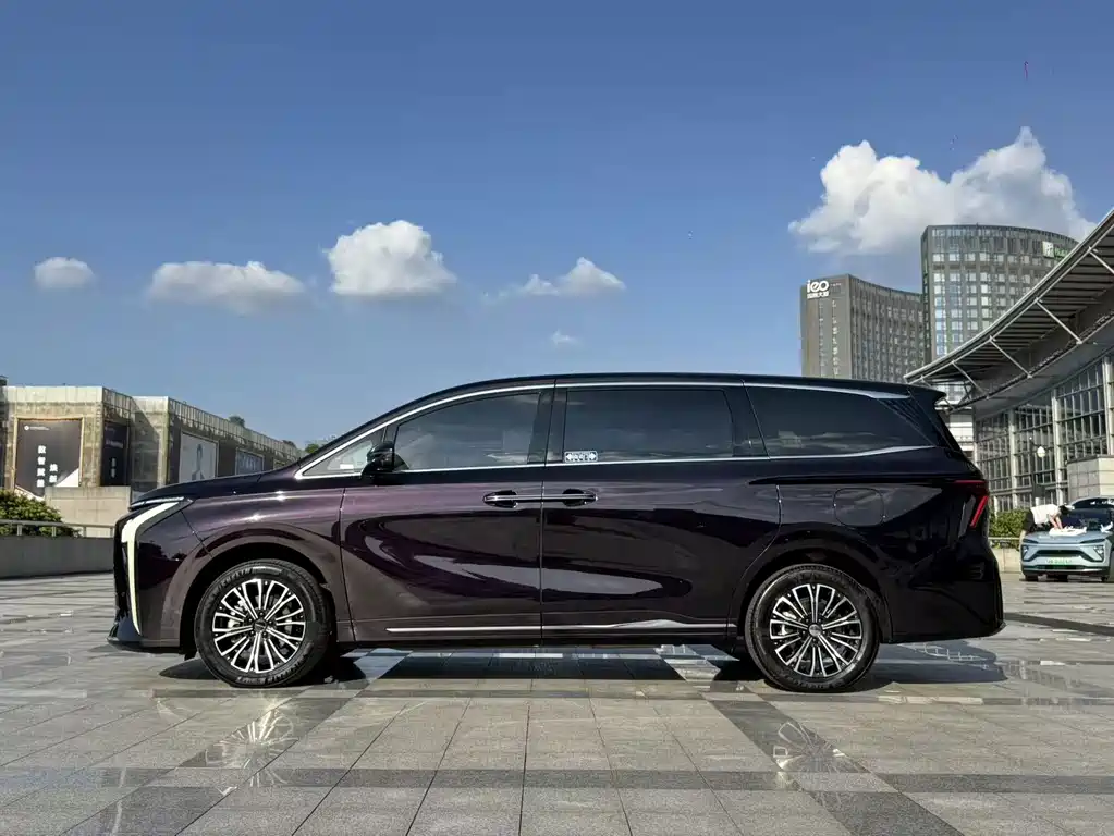 Fengxing Xinghai V9 — миниатюра 4