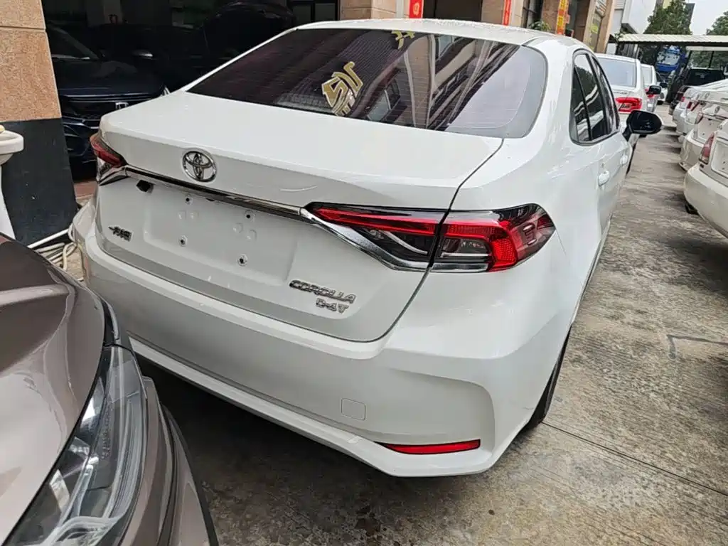Toyota Corolla — миниатюра 7