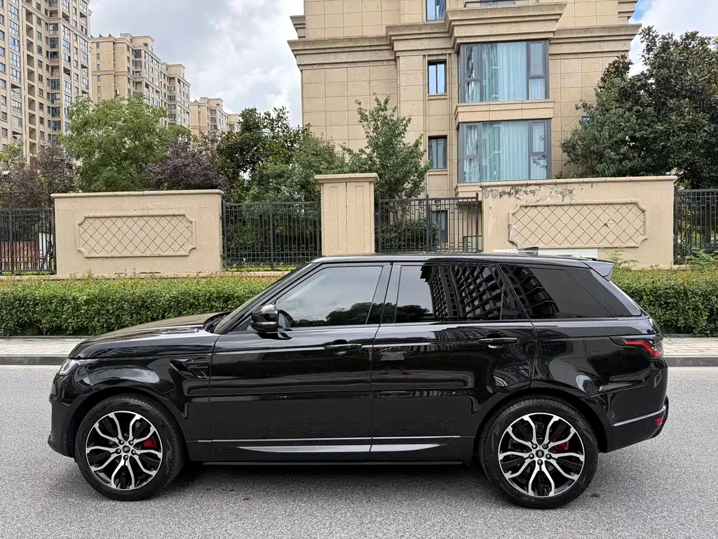 Land Rover Sport — миниатюра 7