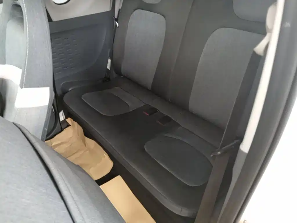 Wuling MINIEV — миниатюра 17