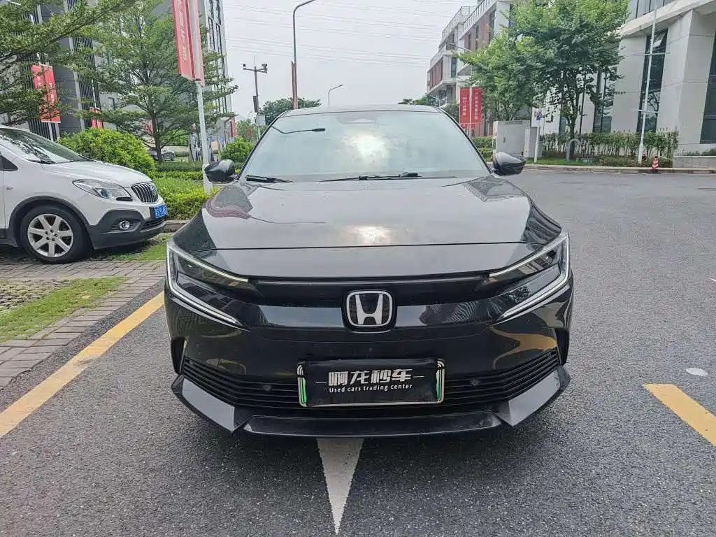 Honda e:NP2 — миниатюра 2