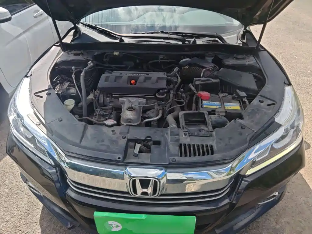 Honda Accord — миниатюра 20