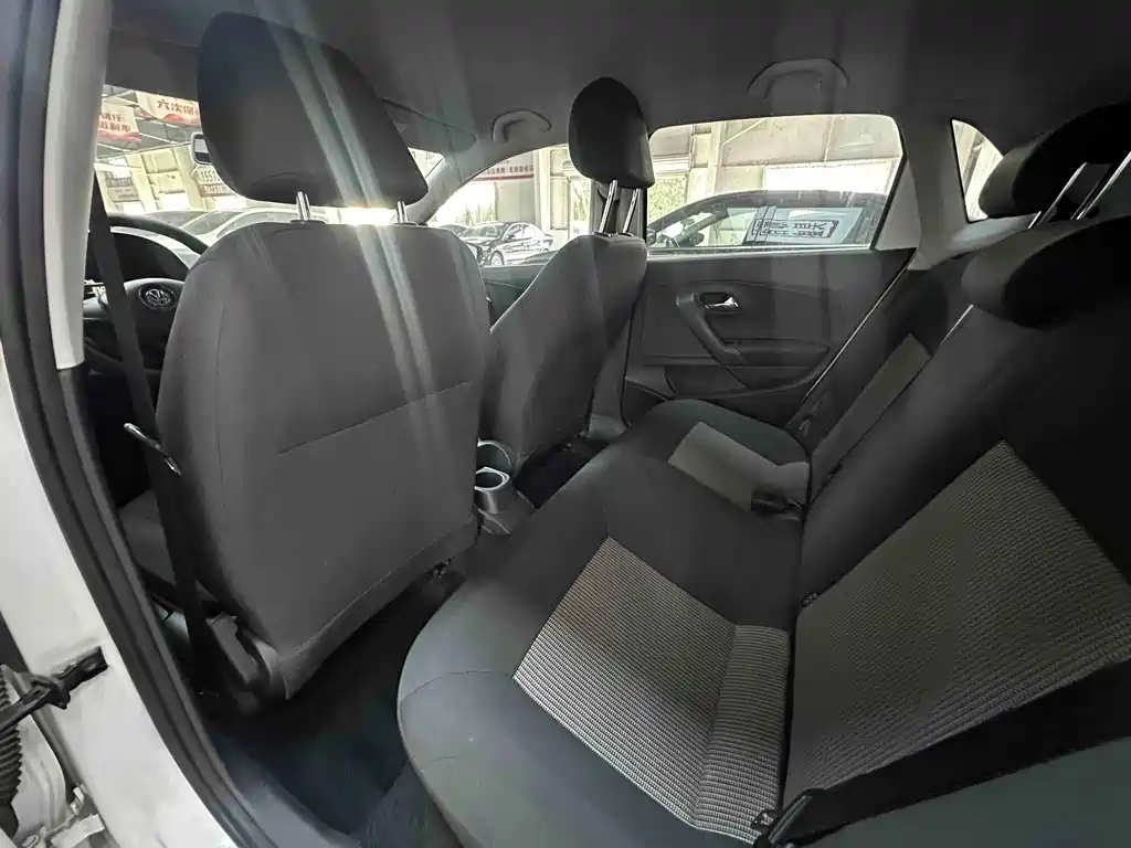Volkswagen Polo — миниатюра 15