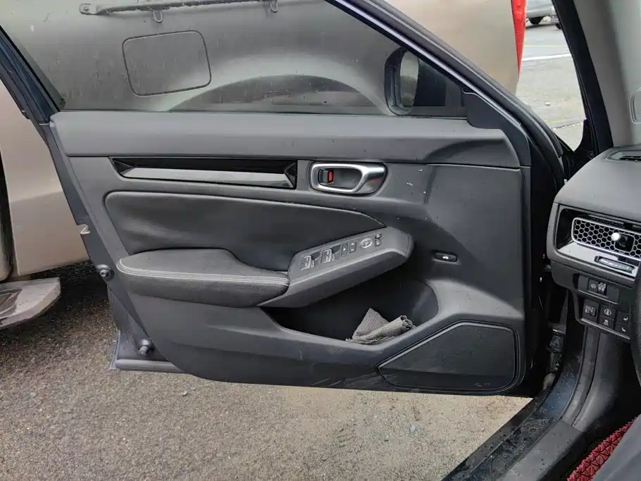 Honda Civic — миниатюра 7