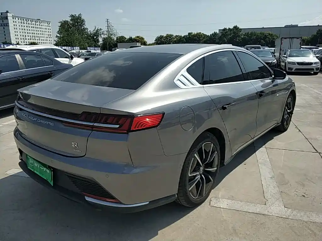 BYD Han — миниатюра 7