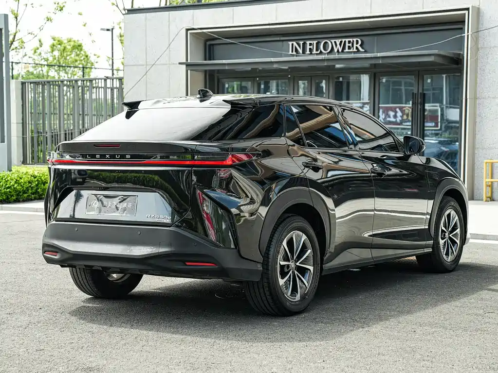 Lexus RZ 2023 450e