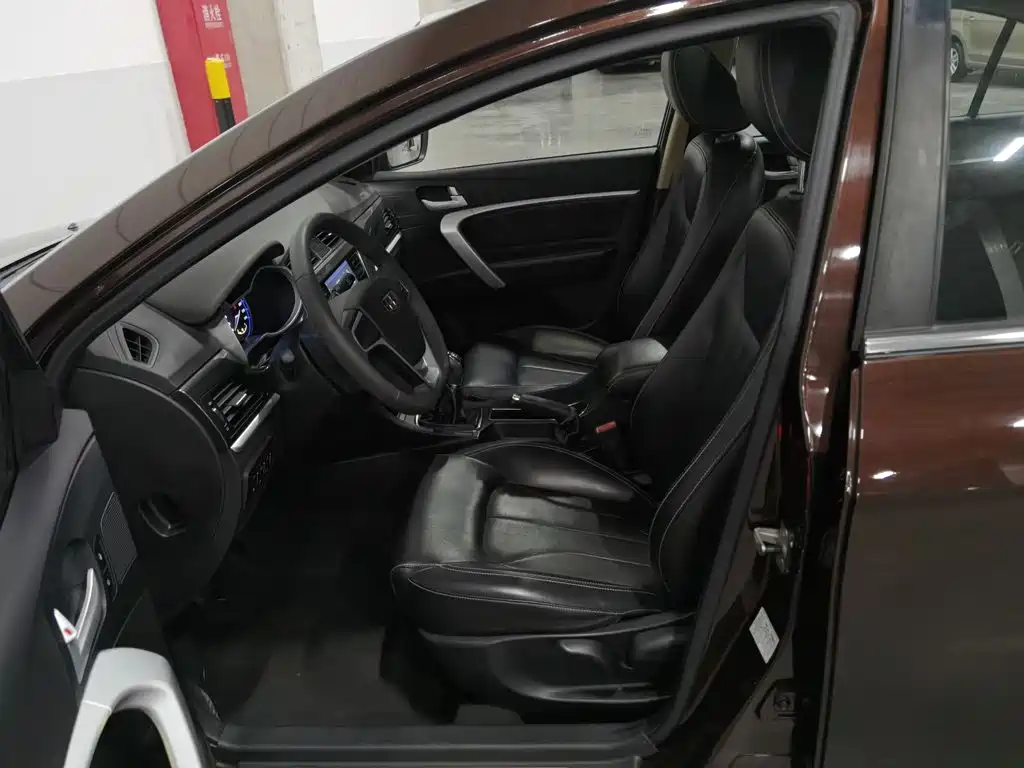 Geely Emgrand — миниатюра 10