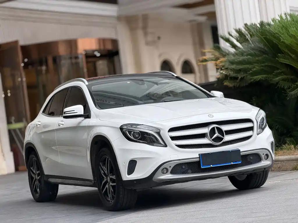 Mercedes-Benz GLA — миниатюра 3