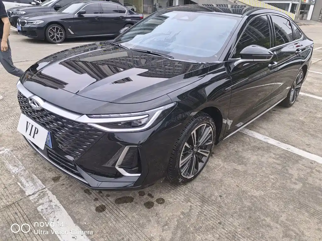 Chery Arrizo 8 2025