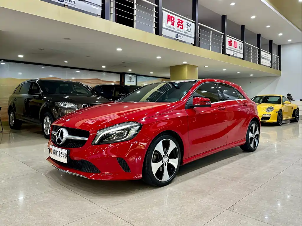Mercedes-Benz A-Class (Import) 2016