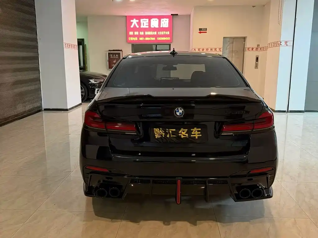 BMW 5 Series — миниатюра 4