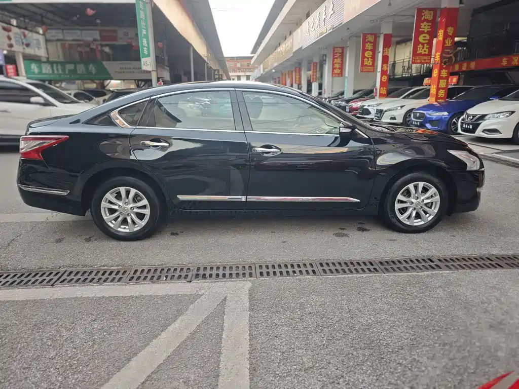 Nissan Teana — миниатюра 4