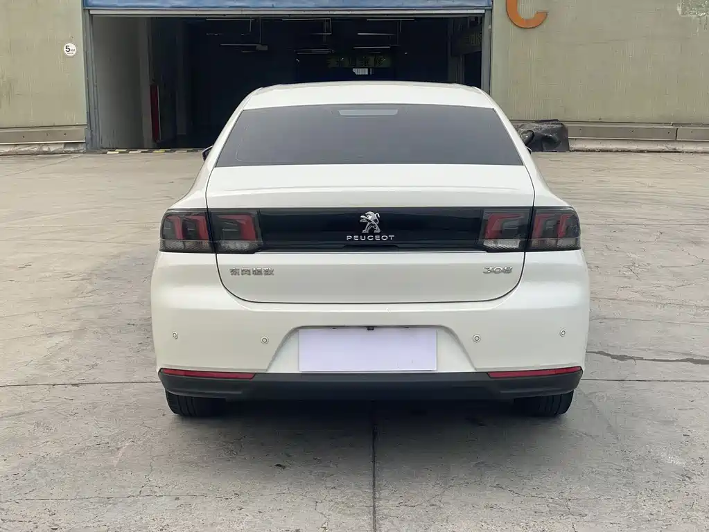 Peugeot 308 — миниатюра 8